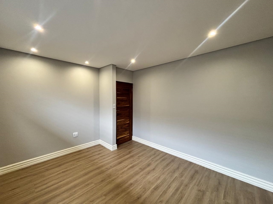 4 Bedroom Property for Sale in Grimbeeck Park North West